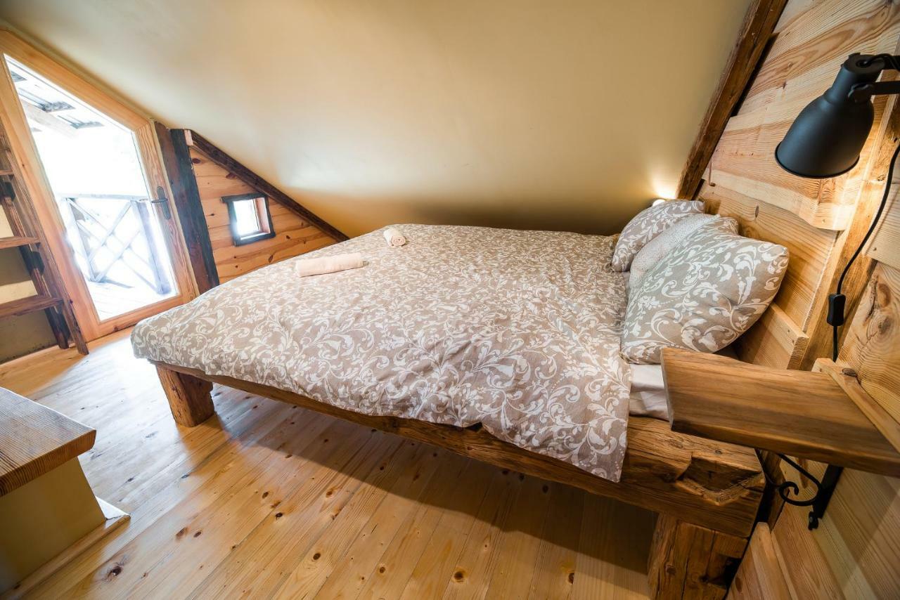 Apartment With Sauna Pr' Geci Dobova Eksteriør billede